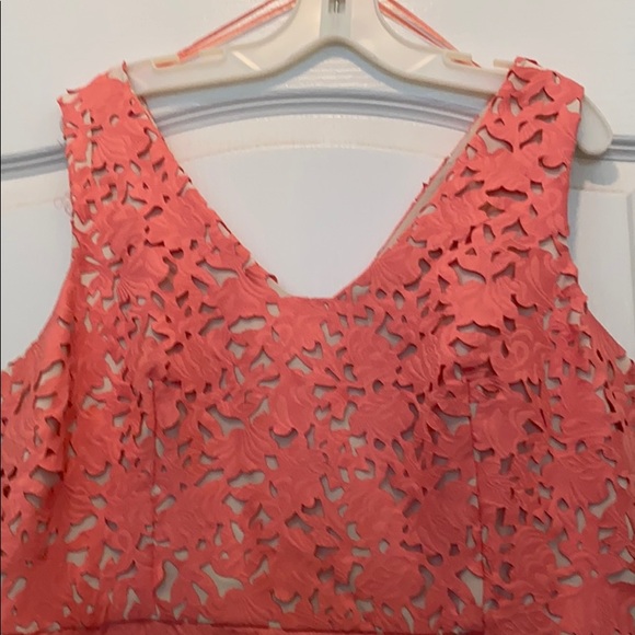 Dress - Picture 3 of 5